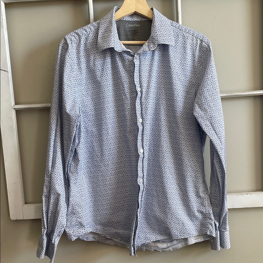 Calvin Klein Light Blue Micro-Pattern Long Sleeve… - image 1